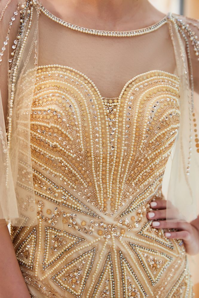 Robes de soirée sirène à décolleté illusion en cœur et sequins ornés de perles