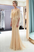 Robes de soirée sirène à décolleté illusion en cœur et sequins ornés de perles