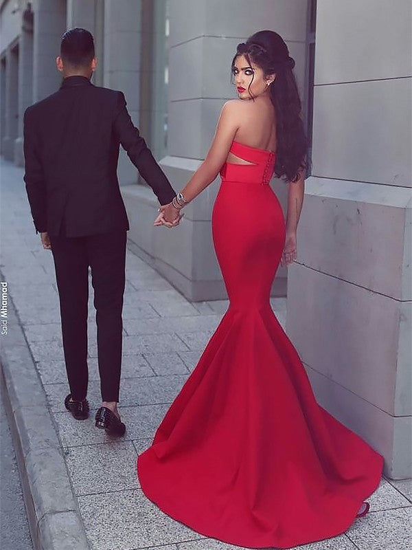 Vestidos de fiesta de sirena sin mangas con escote corazón y fruncido de satén