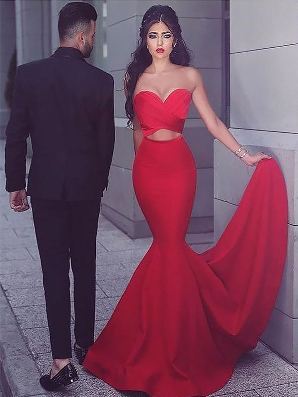 Vestidos de fiesta de sirena sin mangas con escote corazón y fruncido de satén