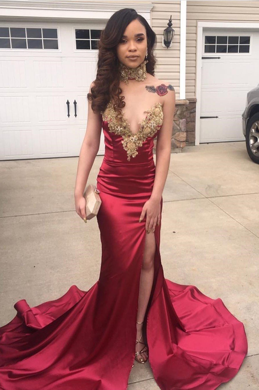 Mermaid V-Neck Front Slit Court Length Chiffon Applique Prom Dress