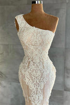 Mermaidal Lace Applique Sleeveless Long Prom Dresses