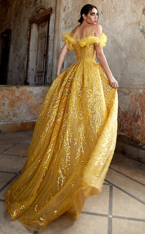 Robe de soirée à épaules dénudées