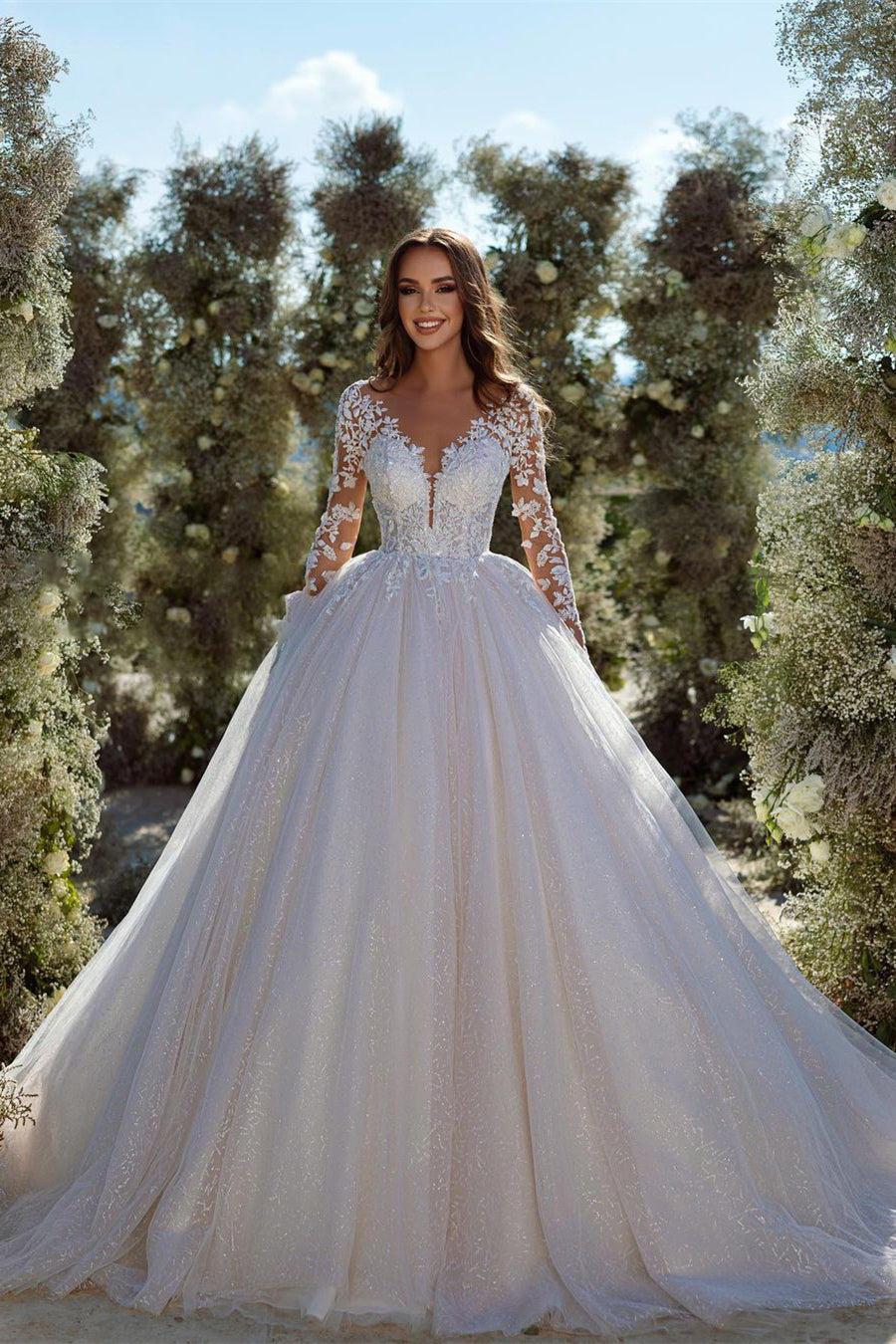 Robe de mariée moderne en dentelle et tulle, coupe trapèze, manches longues