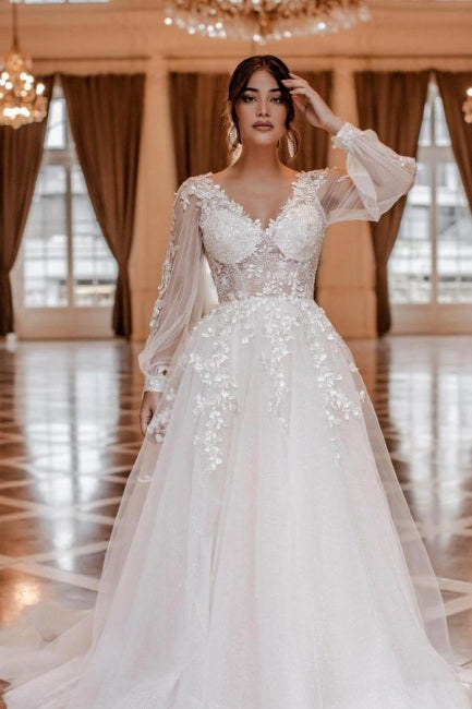 Robes de mariée modernes en dentelle, coupe trapèze, col en V et manches longues