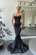 Robes longues de bal sirène noires modernes ornées de perles