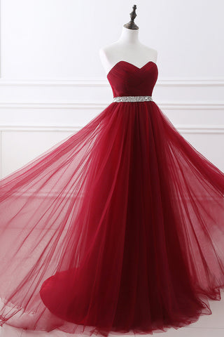 Robe de bal longue bordeaux moderne, robe de soirée en tulle et cristaux, décolleté cœur