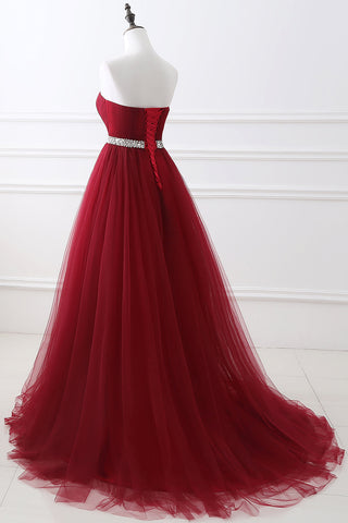 Robe de bal longue bordeaux moderne, robe de soirée en tulle et cristaux, décolleté cœur