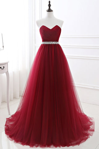Robe de bal longue bordeaux moderne, robe de soirée en tulle et cristaux, décolleté cœur