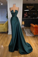 Robe de soirée sirène moderne en cristal avec traîne amovible et bretelles spaghetti