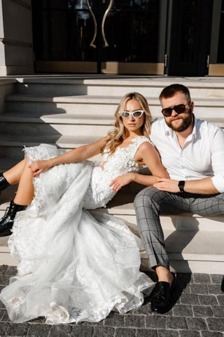 Vestidos de novia modernos largos de sirena sin mangas con apliques y encaje