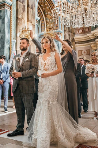 Vestidos de novia modernos largos de sirena sin mangas con apliques y encaje