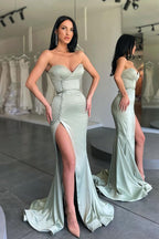 Robe de bal longue sirène moderne avec fente latérale et décolleté cœur