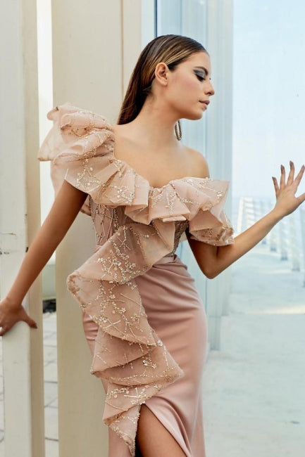 Robe de soirée moderne à épaules dénudées, longue robe de bal en dentelle rose avec fente