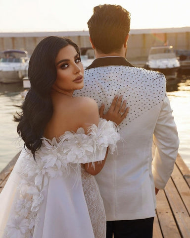 Modern Off-the-shoulder Mermaid Wedding Dresses with Lace