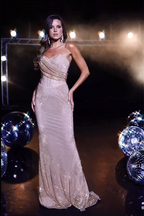 Robe de soirée sirène rose moderne à sequins, épaules dénudées et sans manches