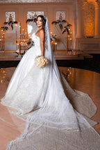 Robe de mariée moderne de princesse sans manches, coupe trapèze, ornée de paillettes