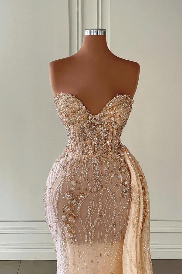 Robe de bal sirène longue et modeste à décolleté en V transparente et pailletée