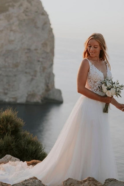 Modest Straps Sleeveless Column Floor-Length Tulle Wedding Dresses with Appliques