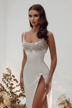 Noble vestido de novia cuadrado sin mangas de satén corte línea A con perlas