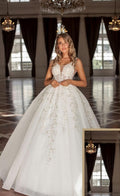 Vestido de novia de encaje sin mangas con tirantes finos