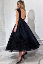 Robe de bal longue noire à paillettes, coupe trapèze, col en V, sans manches