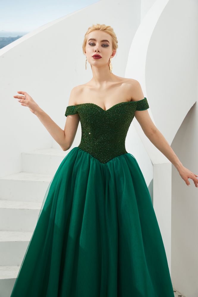 Vestido de fiesta de princesa corte princesa con hombros descubiertos, tul hasta el suelo, bordado con cuentas y cordones.