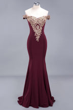 Robe de soirée sirène à épaules dénudées et appliques dorées