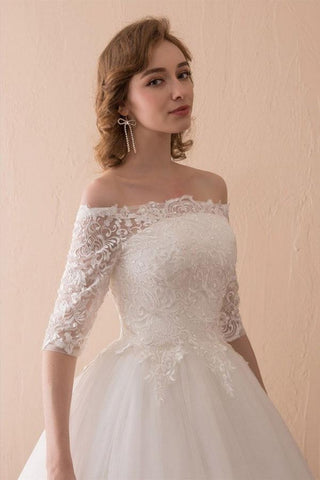 Robe de mariée de bal en dentelle à épaules dénudées et manches 1/2 WD221