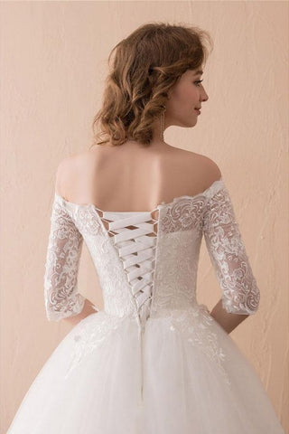Robe de mariée de bal en dentelle à épaules dénudées et manches 1/2 WD221