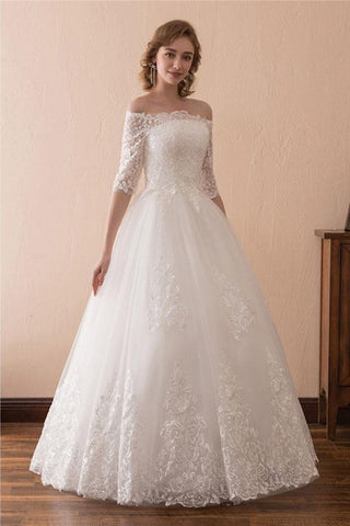 Robe de mariée de bal en dentelle à épaules dénudées et manches 1/2 WD221