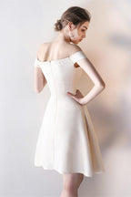 Robe de soirée mini trapèze à épaules dénudées PG147