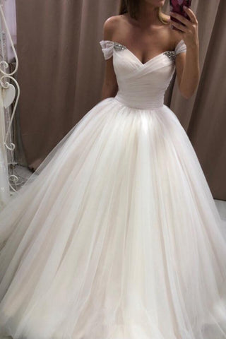 Vestido de novia blanco con escote corazón y tul con hombros descubiertos WD020