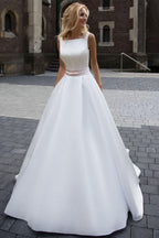 Robe de mariée princesse simple en satin ivoire coupe trapèze WD205 en solde