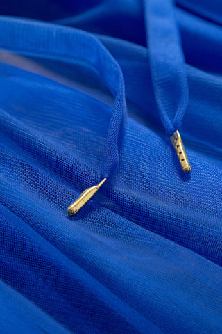 Vestido de cóctel de tul con un solo hombro