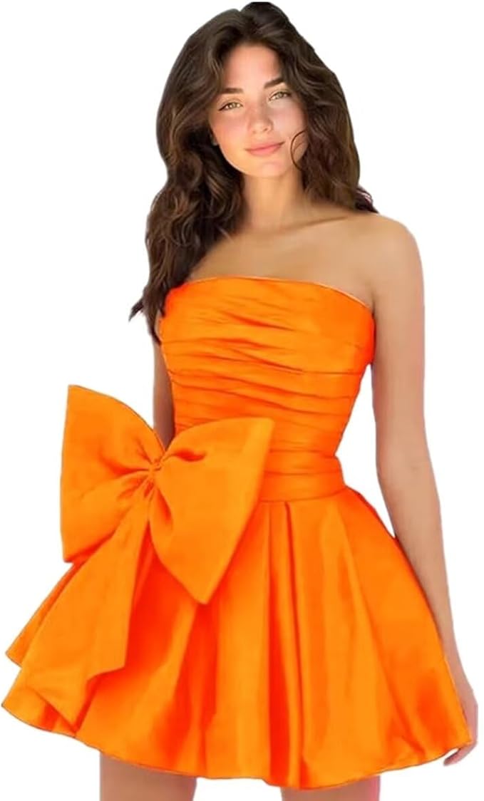 Robes de soirée courtes et chics pour le bal de promo, coupe trapèze, sans manches, bustier, froncées, lacées et ornées d'un nœud.