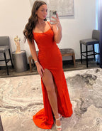 Robe de bal sirène bleu roi à fente haute et perles SYP104