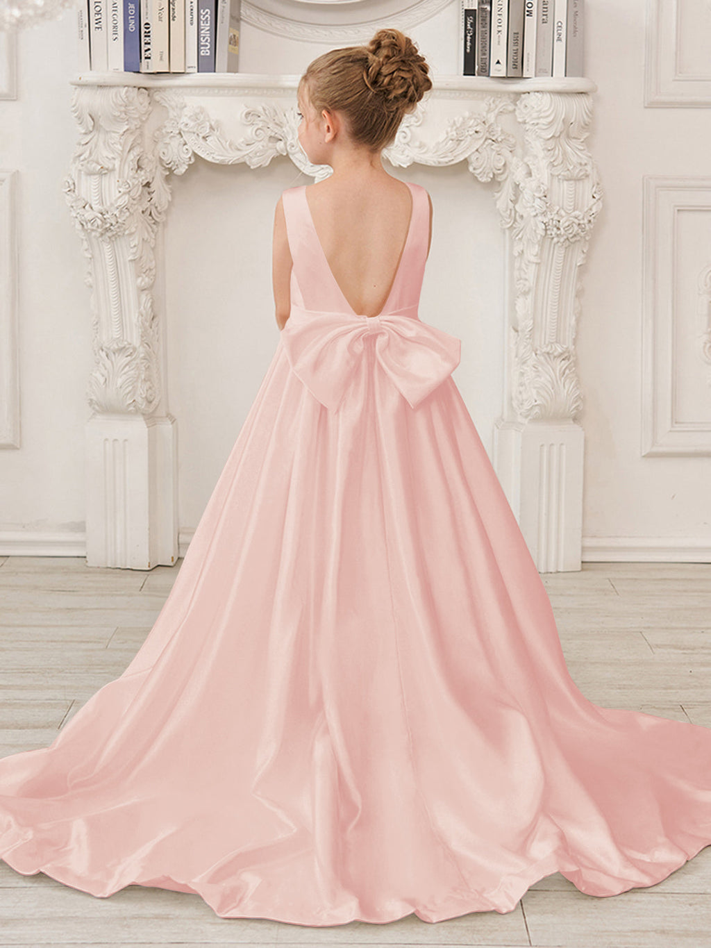 Vestido de niña de las flores de satén sin mangas, corte princesa, con cola y lazo. 
