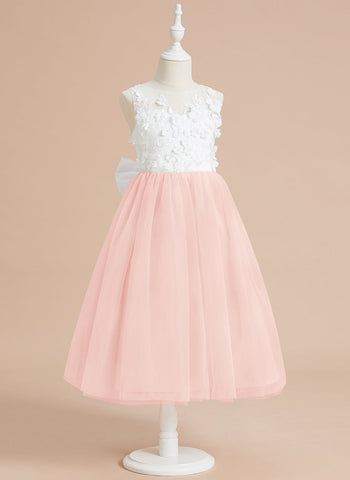 Vestido midi de encaje floral y lazo grande 