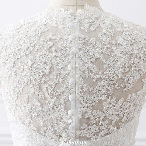 Vestido de novia elegante de tul con escote en V y encaje de princesa