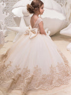 Robes de demoiselle d'honneur princesse à traîne, pour mariage, anniversaire ou concours.