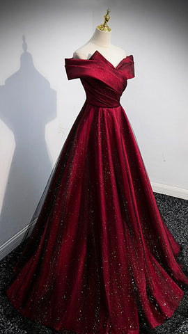 Robe de bal longue en satin bordeaux, coupe trapèze, référence Y767