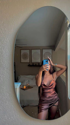 Vestido de fiesta marrón de seda con tirantes finos, vestido sexy para baile de bienvenida Y833