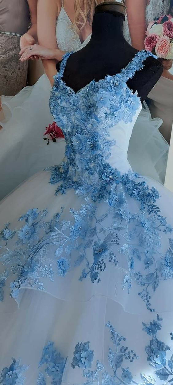Vestido de baile de tul blanco y flores azules de cuento de hadas invernal, vestido para quinceañera Y758