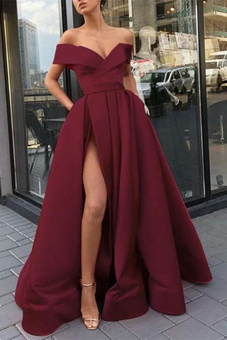 Robe de bal longue bordeaux en satin à col en V et épaules dénudées, robe de soirée bordeaux Y840