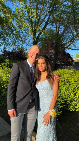 Robe de bal sirène longue en dentelle bleu ciel à fines bretelles, modèle Y1733