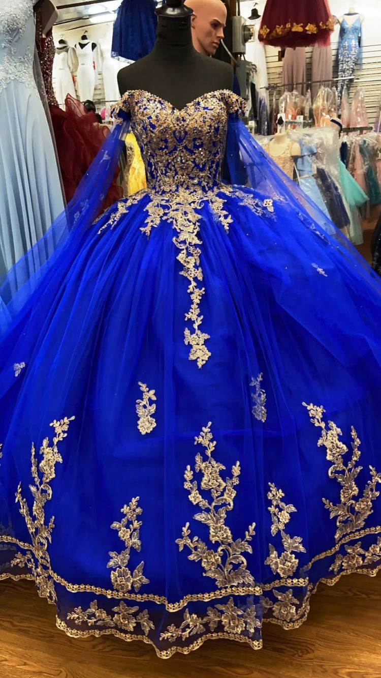 Vestido de baile de tul azul real con encaje dorado para quinceañera Y530