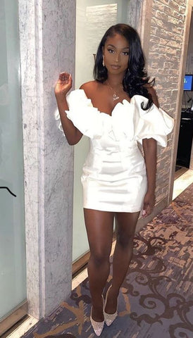 Robe de bal de fin d'année Y652, en satin ivoire luxueux, sans bretelles, à volants, pour jeune fille noire