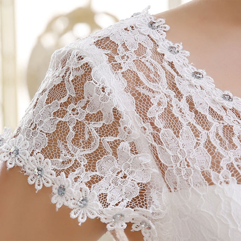 Baoleely White Short Sleeves Wedding Dress Simple O-Neck Embroidery Floor-Length Backless Lace Up Plus Size Wedding Gowns For Women G111