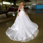 Baoleely Boho O Neck Long Sleeve Organza A Line Wedding Dress 2025 Lace Appliques Beading Bridal Gown